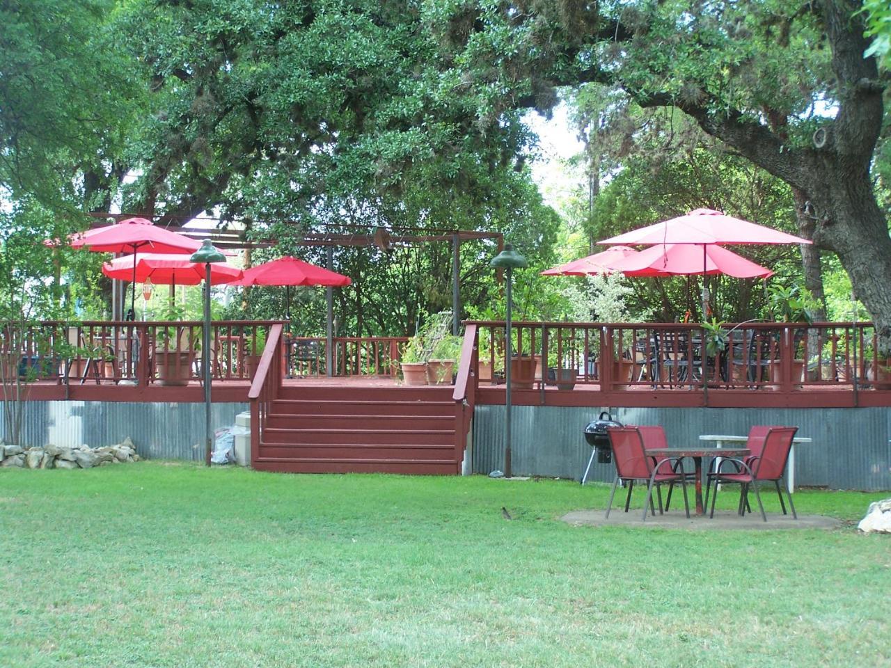 Blanco County Inn & Guesthouses Exteriör bild
